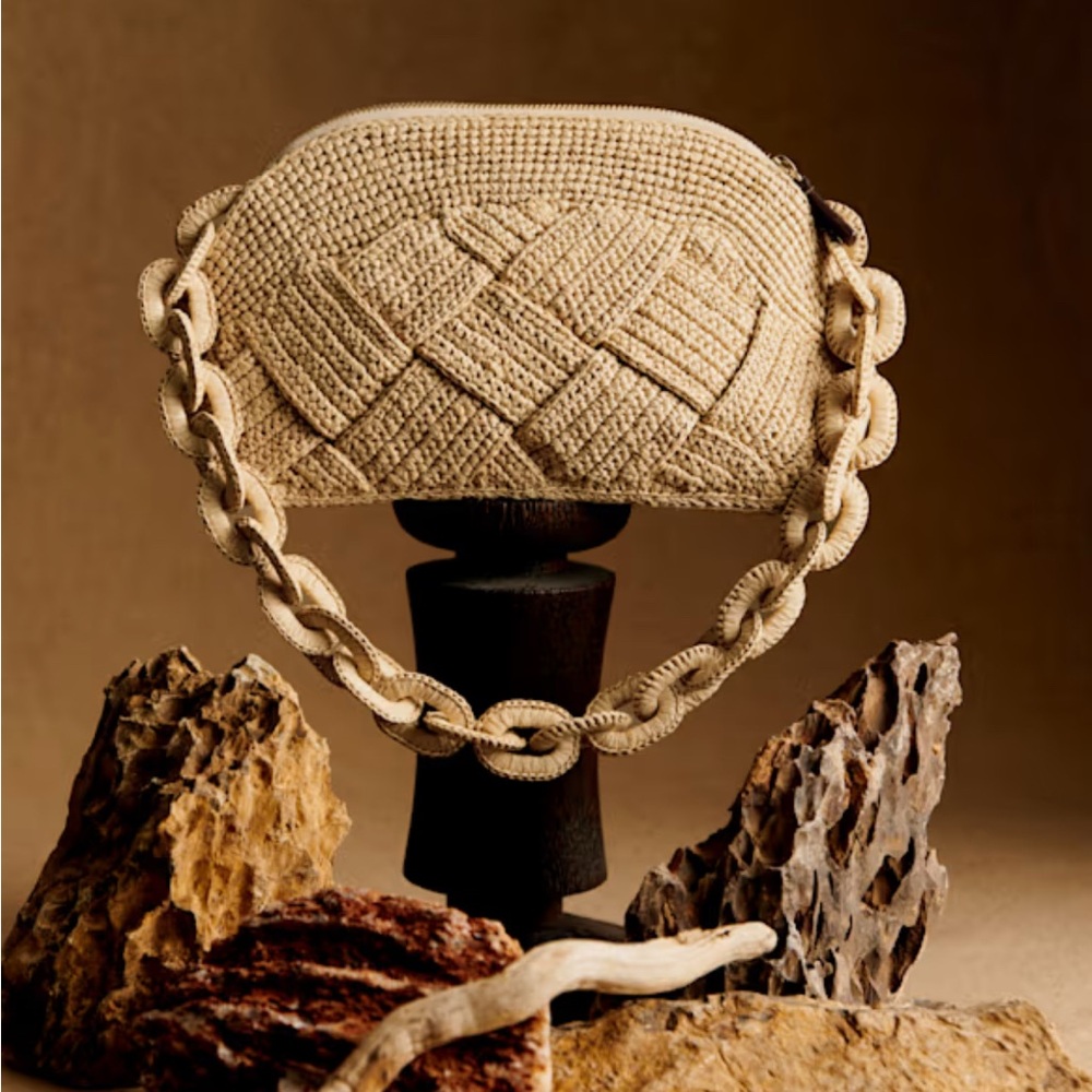 NWT Sezane Cream Woven Shoulder Bag - Picture 2 of 7